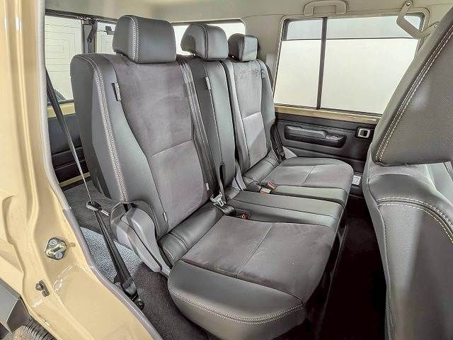 LANDCRUISER 70