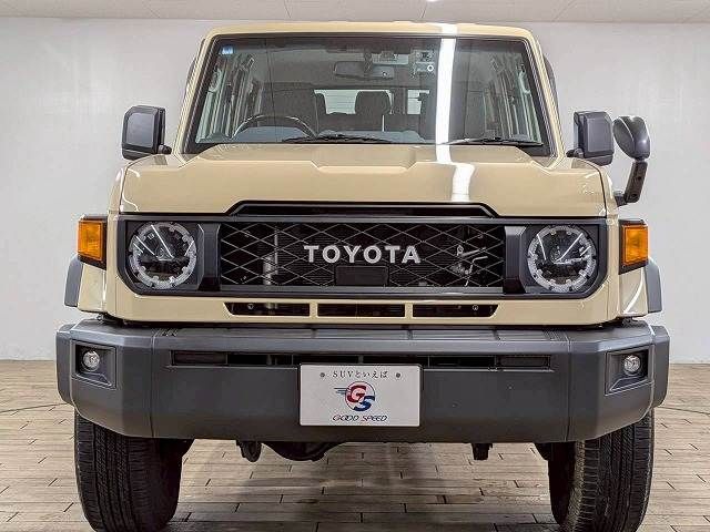 LANDCRUISER 70