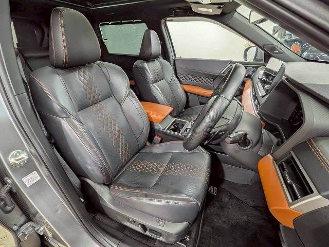 OUTLANDER PHEV