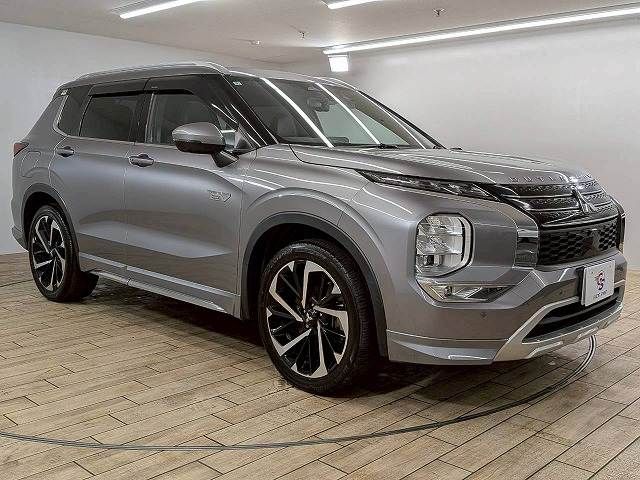 OUTLANDER PHEV