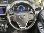 VOXY HYBRID