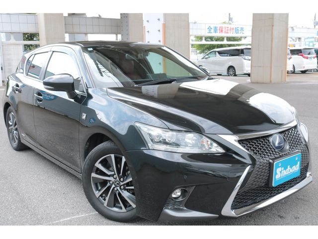 LEXUS CT200h