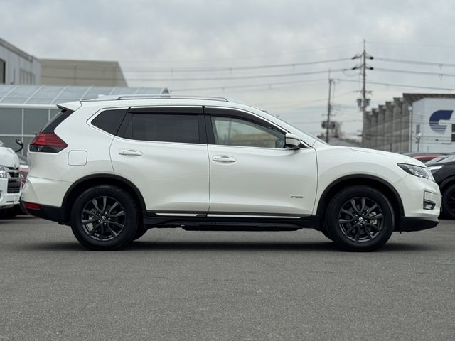 X-TRAIL HYBRID 2WD