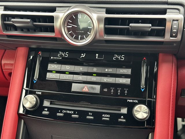 LEXUS IS300