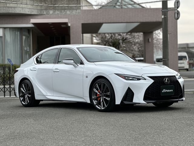 LEXUS IS300