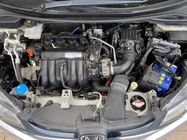 FIT HYBRID