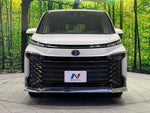VOXY HYBRID 4WD