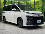 VOXY HYBRID 4WD