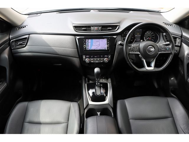 X-TRAIL 2WD