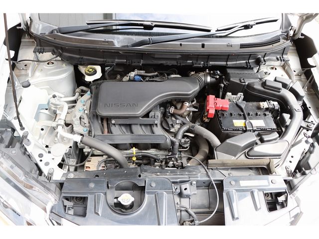 X-TRAIL 2WD
