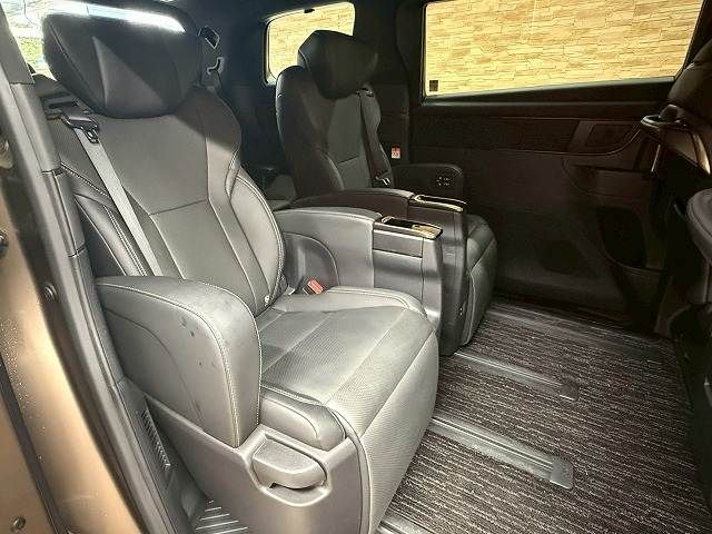 ALPHARD hybrid 4WD