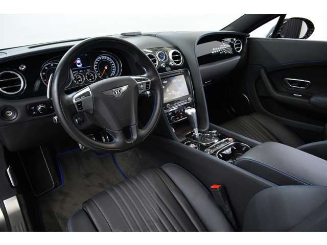 BENTLEY coupe