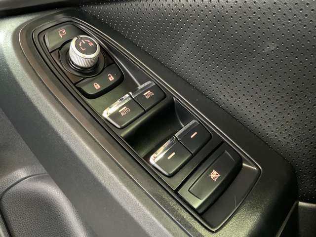 SUBARU XV HYBRID