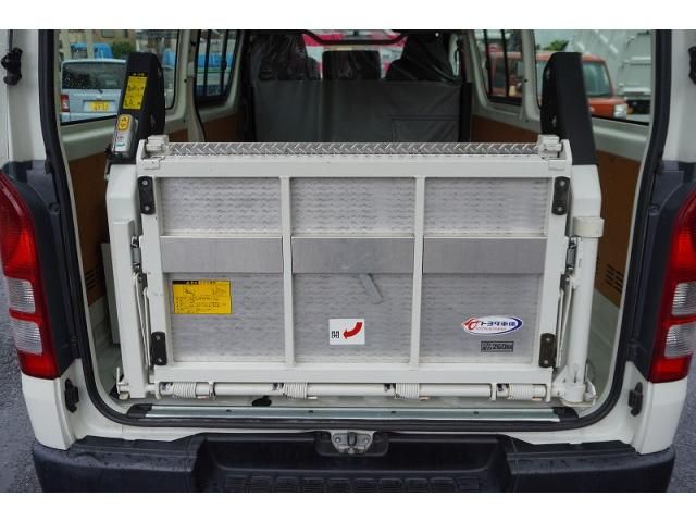 HIACE van 2WD