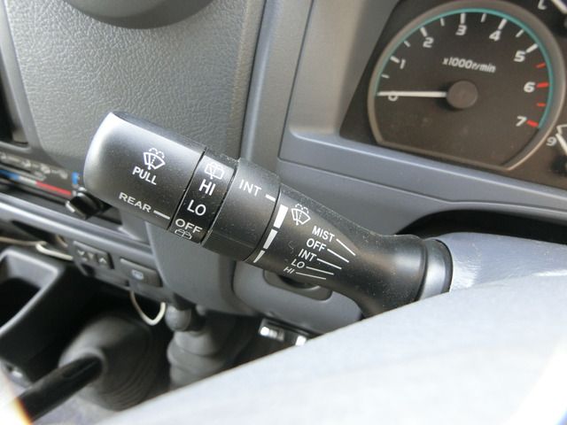 LANDCRUISER van