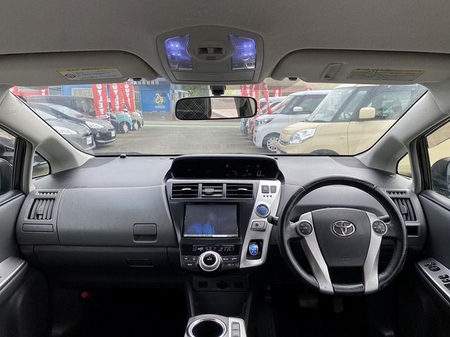 PRIUS Alpha