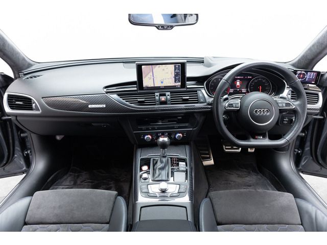 AUDI RS6 AVANT