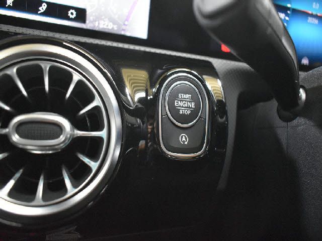 MERCEDES BENZ CLA class