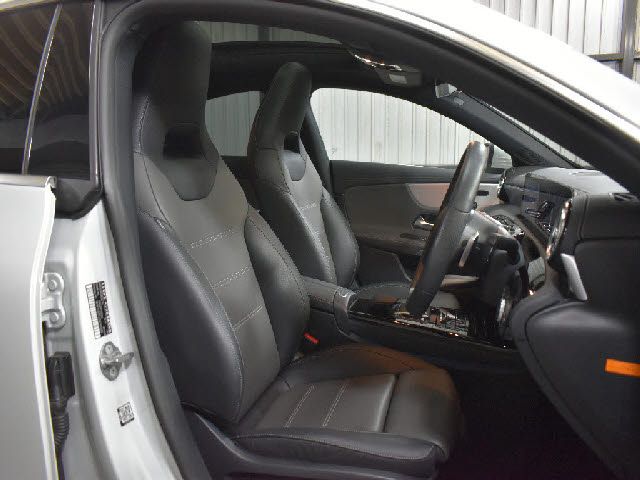 MERCEDES BENZ CLA class