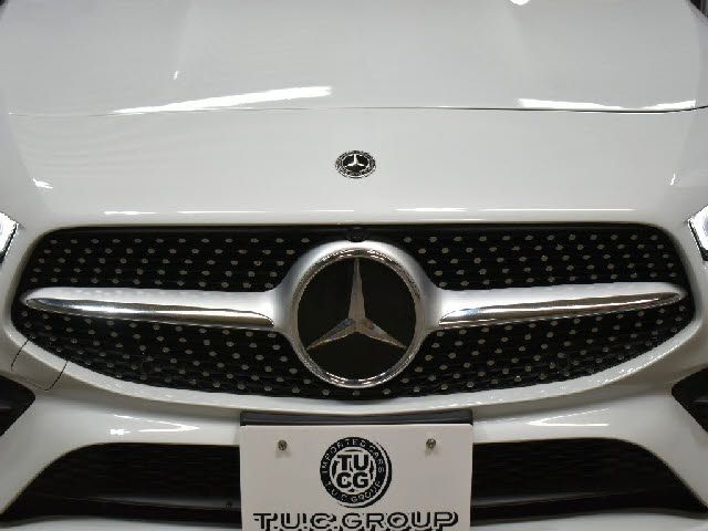 MERCEDES BENZ CLA class