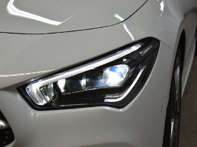 MERCEDES BENZ CLA class