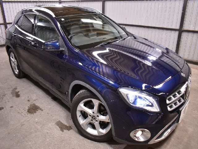 MERCEDES BENZ GLA class
