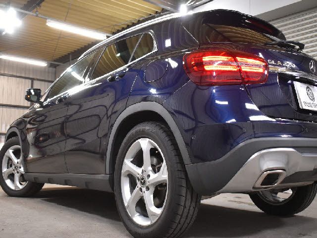 MERCEDES BENZ GLA class