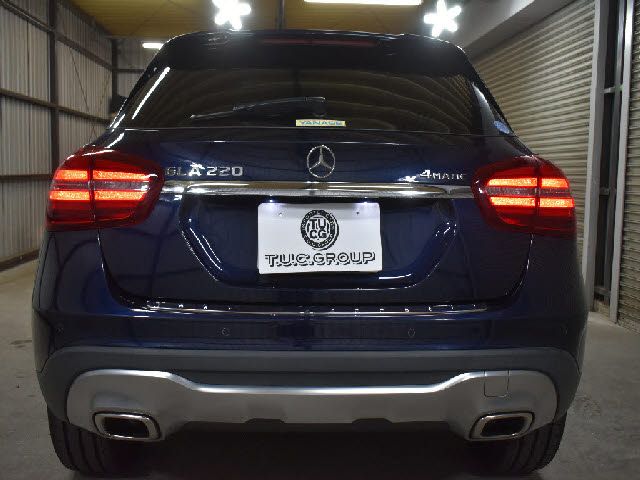 MERCEDES BENZ GLA class