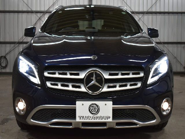 MERCEDES BENZ GLA class