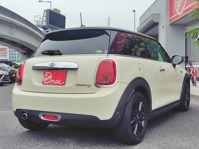 MINI COOPER D