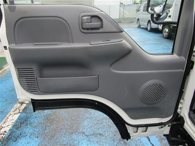 エルフ