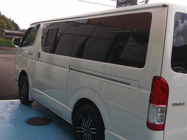 HIACE van 4WD