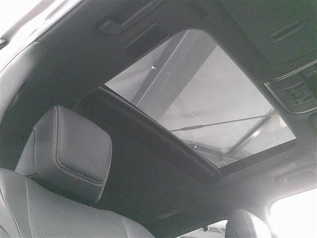 LEXUS LX600