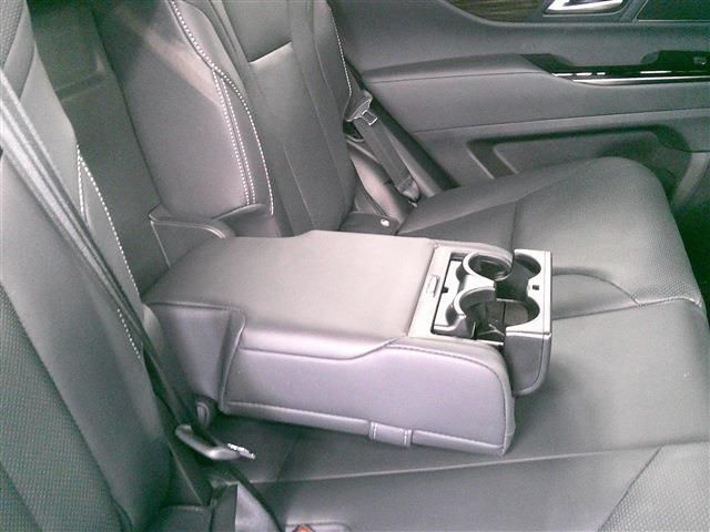 LEXUS LX600