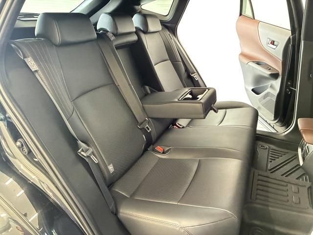 HARRIER 2WD