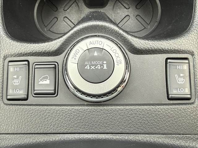 X-TRAIL 4WD