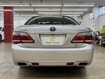 CROWN sedan hybrid