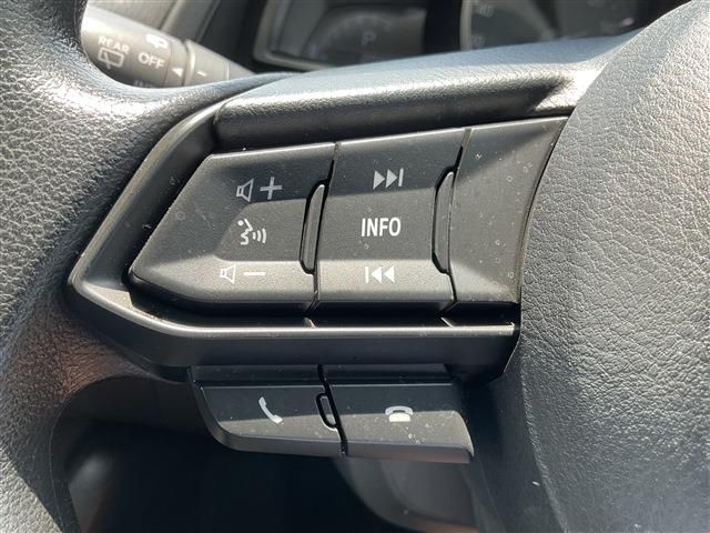 MAZDA2