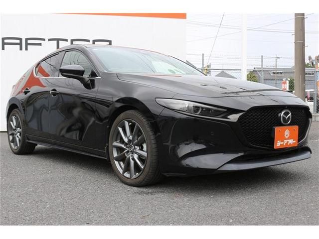 MAZDA3 FASTBACK