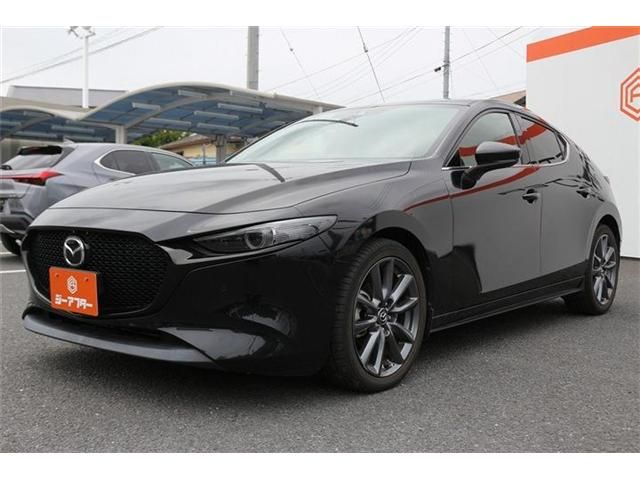 MAZDA3 FASTBACK