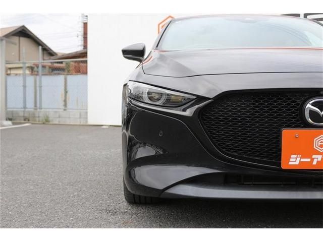 MAZDA3 FASTBACK