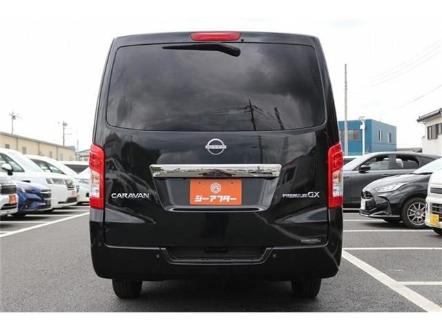 CARAVAN van 2WD
