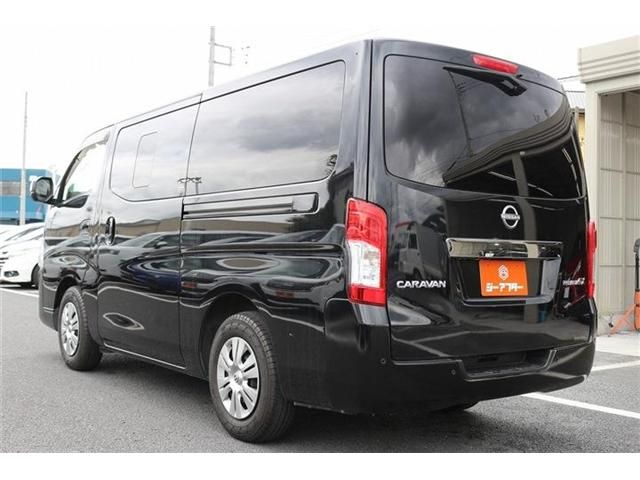 CARAVAN van 2WD