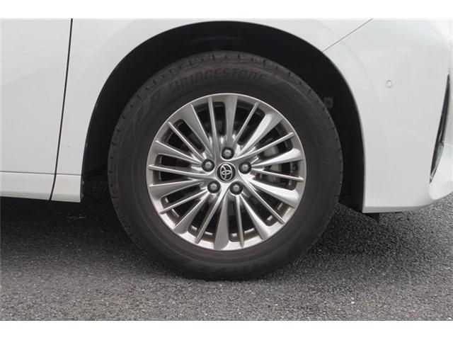 ALPHARD hybrid 4WD