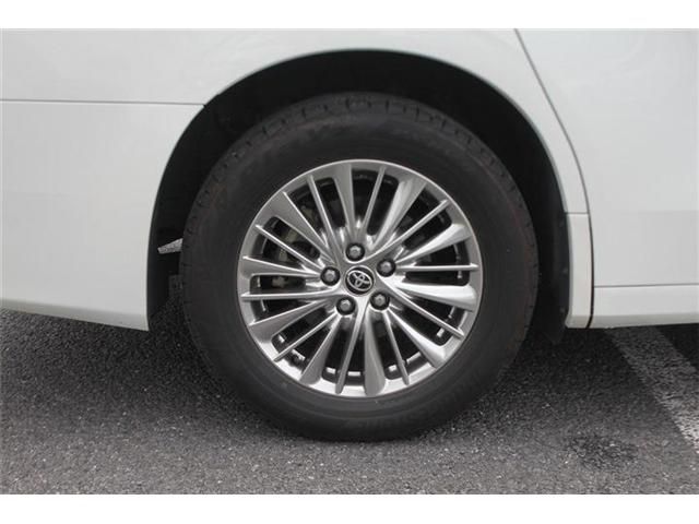 ALPHARD hybrid 4WD