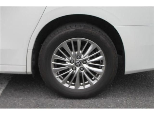 ALPHARD hybrid 4WD