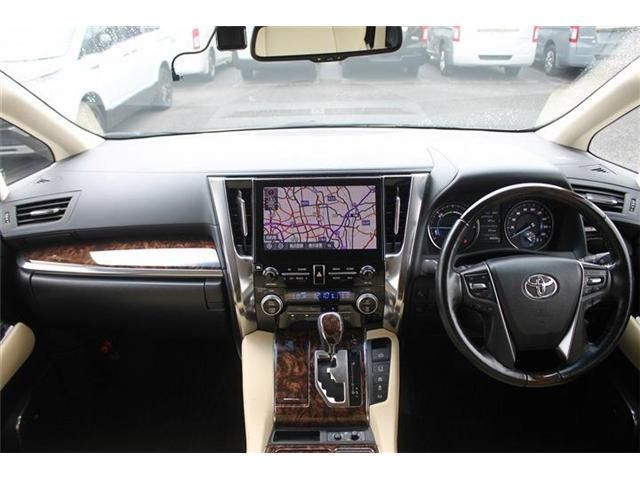 ALPHARD hybrid 4WD