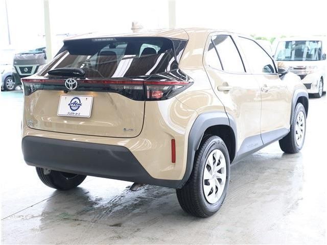 YARIS CROSS HYBRID