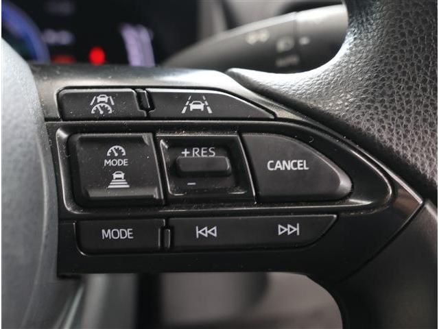 YARIS CROSS HYBRID