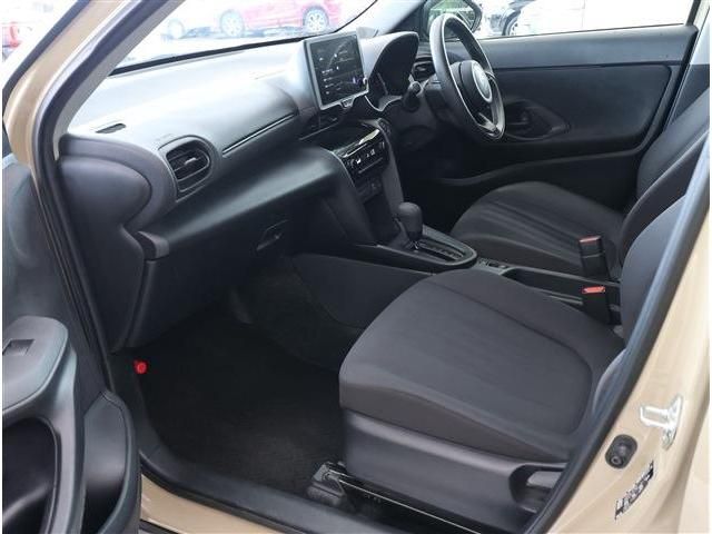 YARIS CROSS HYBRID
